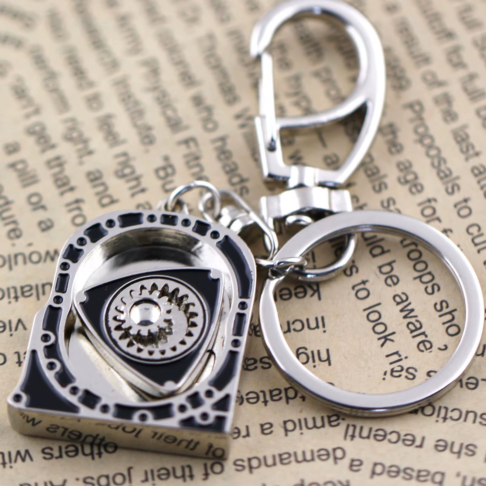 Engine Rotary Rotor Keychain Silver for Mazda Auto Part Model Automotive Accessories Wankel Keyring Key Ring Chain Keyfob