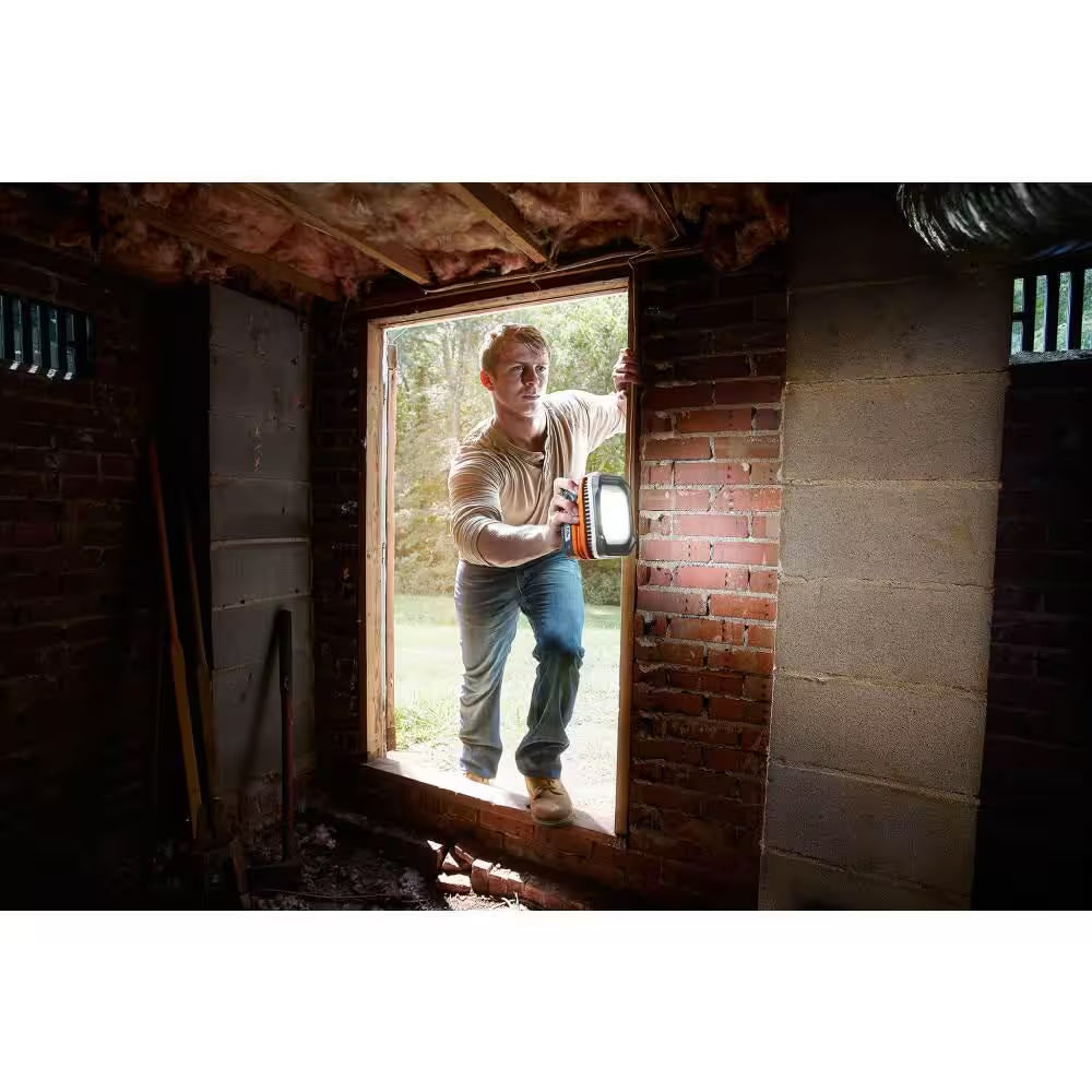 18V Cordless Flood Light Kit with Detachable Light with 2.0 Ah Lithium-Ion Battery and Charger